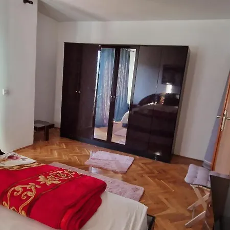 Beautiful Large Vrcin